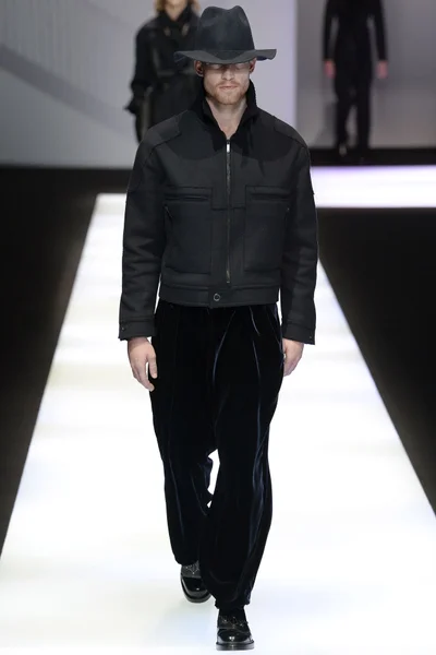 Look 39
